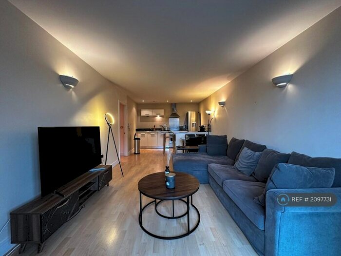 2 Bedroom Flat To Rent In The Bridge, Salford, M3