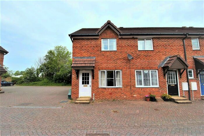 2 Bedroom End Of Terrace House To Rent In Dane Court, Northam, Bideford, EX39