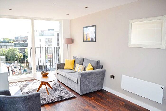 3 Bedroom Flat To Rent In One Regent Road, Castlefield, Manchester, M3