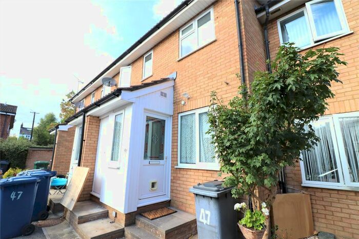 1 Bedroom Terraced House To Rent In Redwood Way, Barnet, Hertfordshire, EN5