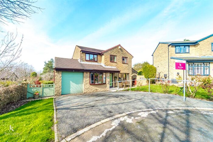 4 Bedroom Detached House For Sale In Rowan Tree Close, Accrington, BB5