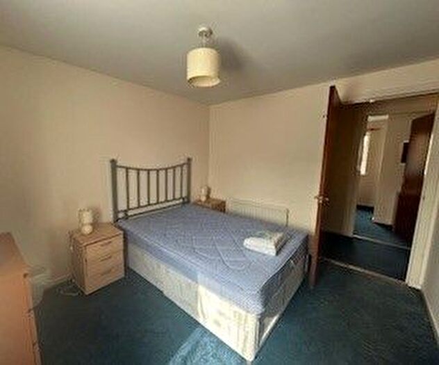 2 Bedroom Flat To Rent In Brewster Place, St Andrews, Fife, KY16