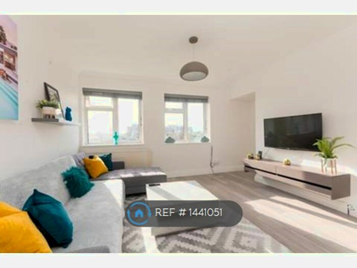 1 Bedroom Flat To Rent In Kent House, London, W4