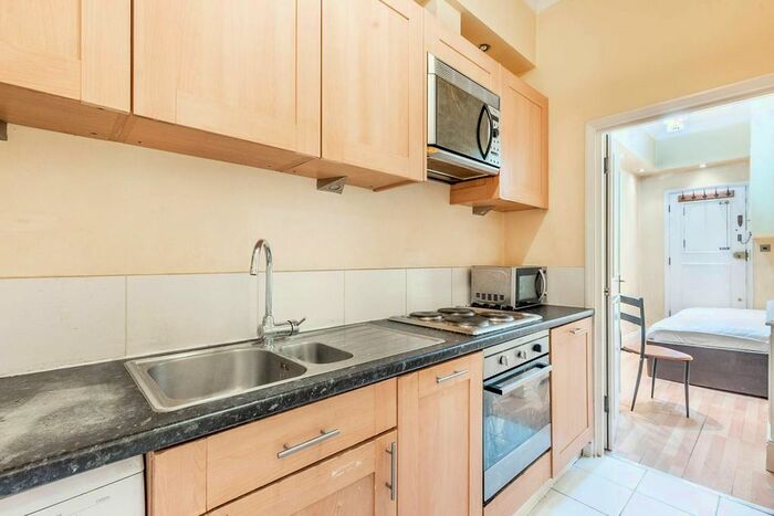 2 Bedroom Flat To Rent In Stanhope Gardens, South Kensington, London, SW7