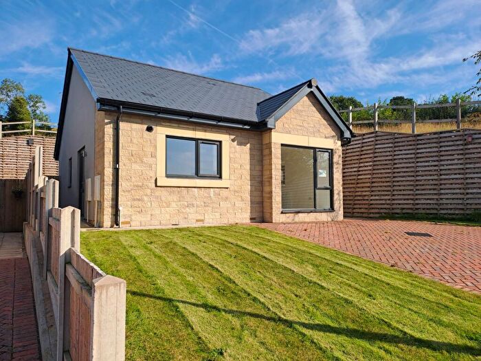 2 Bedroom Detached Bungalow For Sale In Castlestead View, Oxenholme, LA9