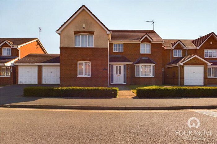 4 Bedroom Detached House To Rent In Dixon Road, Northampton, NN2