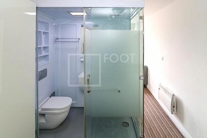 Flat To Rent In Sunbridge Halls, Bradford, BD1