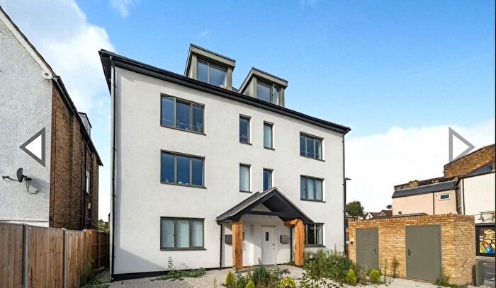 1 Bedroom Flat To Rent In Haydons Road, London, SW19