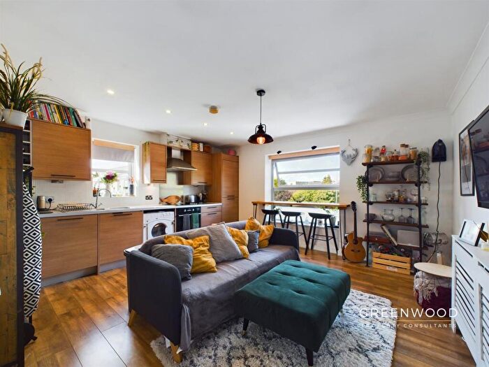 1 Bedroom Apartment For Sale In Rotary Way, Colchester, Essex, CO3