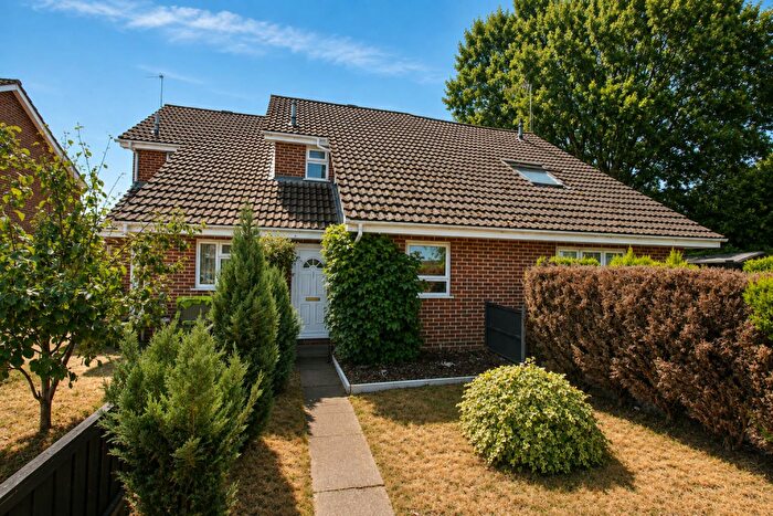 1 Bedroom Town House For Sale In Lamorna Crescent, Tilehurst, Reading, RG31