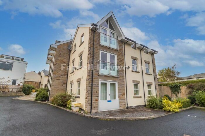 2 Bedroom Flat To Rent In Bridge Street, Garstang, Preston, PR3