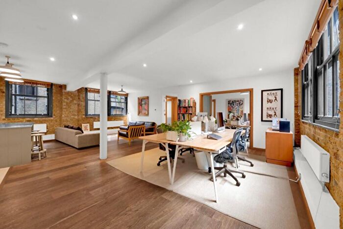 3 Bedroom Apartment To Rent In Charlotte Road, Shoreditch Triangle, EC2A