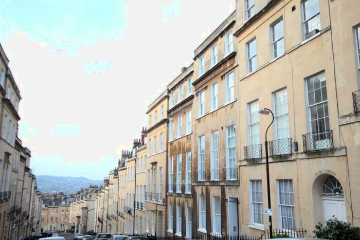 2 Bedroom Apartment To Rent In Park Street Bath, BA1