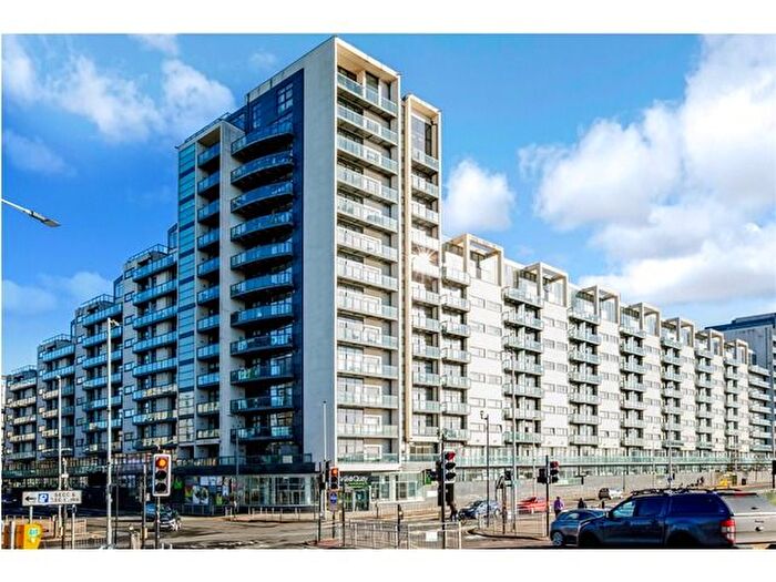 2 Bedroom Flat To Rent In Finnieston Street, Glasgow, G3