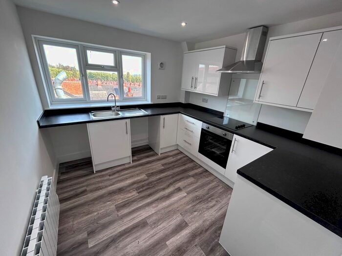 2 Bedroom Flat To Rent In Egginton Street, Leicester, LE5