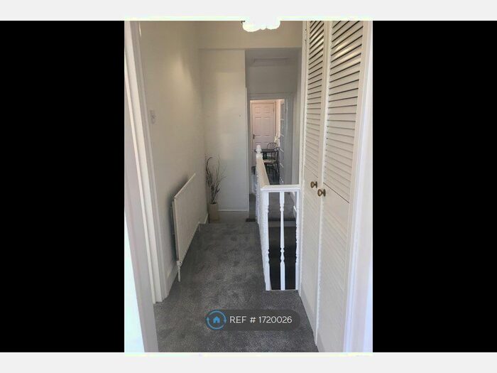 1 Bedroom Maisonette To Rent In Nags Head Road, Ponders End, EN3