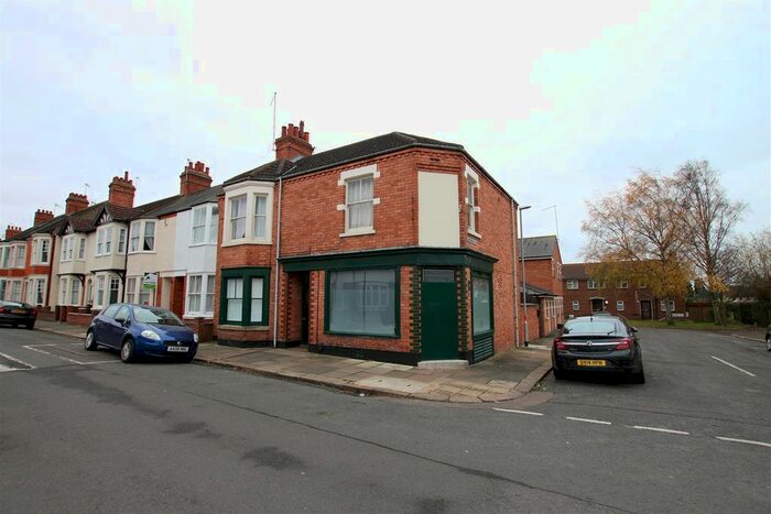 6 Bedroom Semi-Detached House To Rent In King Edward Road, Abington, Northampton, NN1