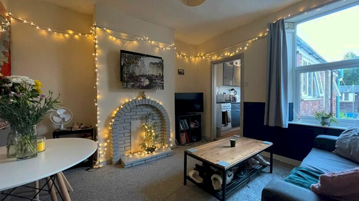 4 Bedroom Flat To Rent In Derwent Street, Lincoln LN1