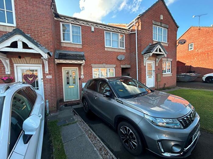 3 Bedroom Terraced House To Rent In Richborough Drive, Dudley, DY1