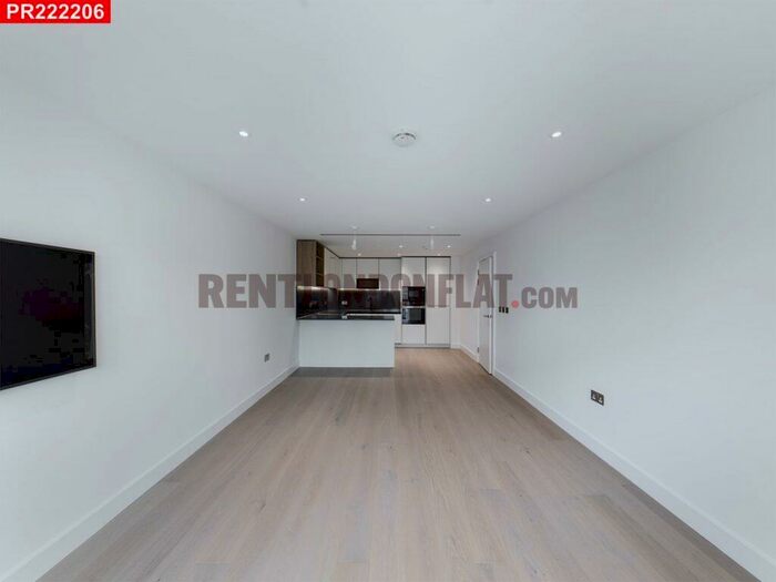 3 Bedroom Flat To Rent In Beaufort Square, Colindale, , London &# Bed Flat, NW9