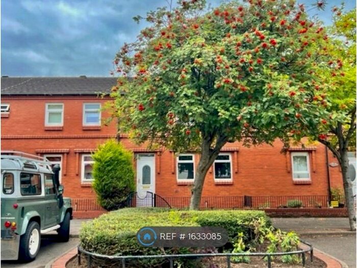 3 Bedroom Terraced House To Rent In Abbotsford Place, Glasgow, G5