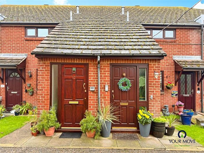 2 Bedroom Retirement Property For Sale In Kingfisher Court, Bognor Regis, West Sussex, PO22