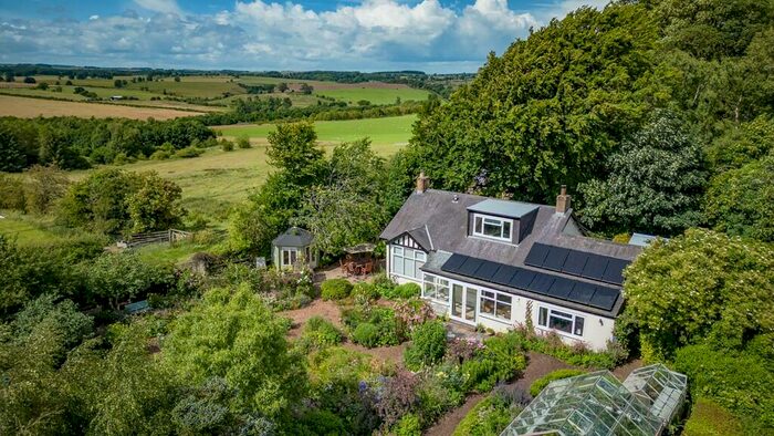 3 Bedroom Detached House For Sale In Bingfield, Northumberland, NE19