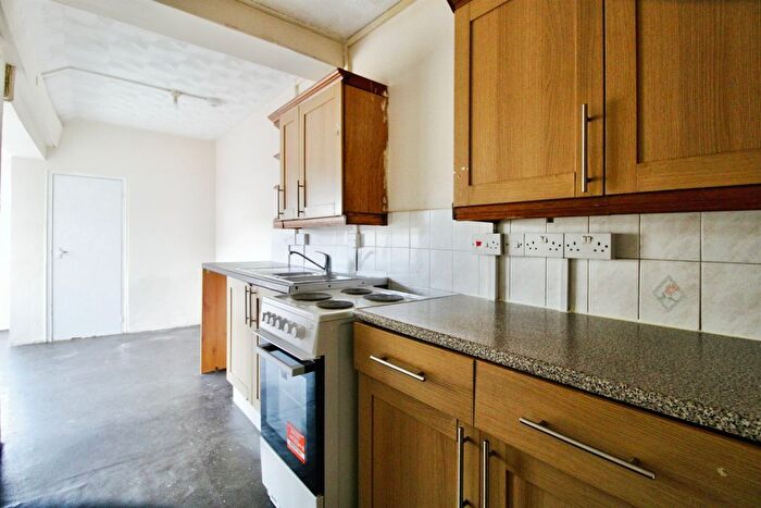 3 Bedroom Terraced House For Sale In Storrar Road, Splott, Cardiff, CF24