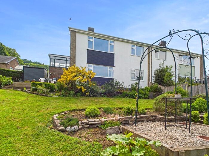 3 Bedroom Semi-Detached House For Sale In Ridgewood Drive, Cromford, Matlock, DE4