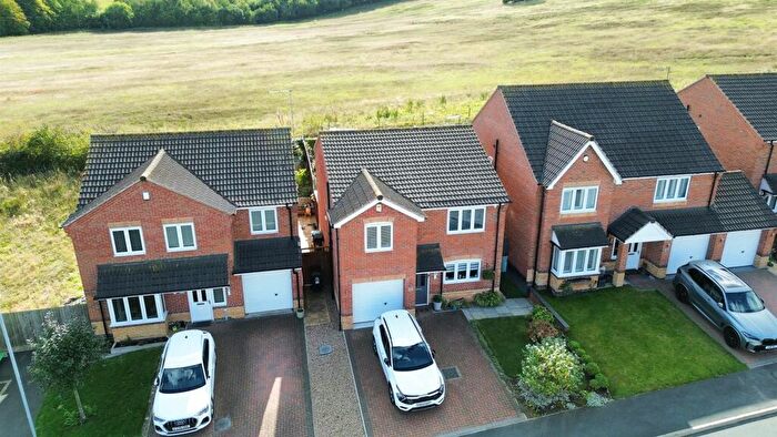4 Bedroom Detached House For Sale In Maple Close, Calverton, Nottingham, NG14