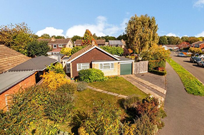 2 Bedroom Detached Bungalow For Sale In Blandy Avenue, Southmoor, OX13