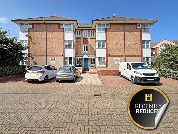 2 Bedroom Flat For Sale In Admiral Way, Hartlepool, TS24