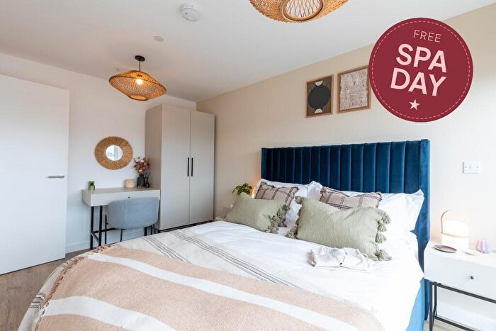 1 Bedroom Flat To Rent In Flat, Bradford Street, Birmingham, B12