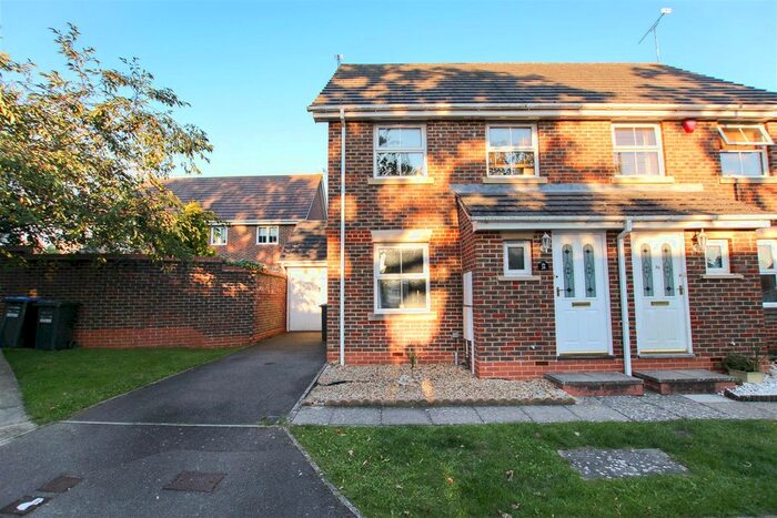 3 Bedroom Semi-Detached House To Rent In Bluebell Way, Burgess Hill, West Sussex, RH15