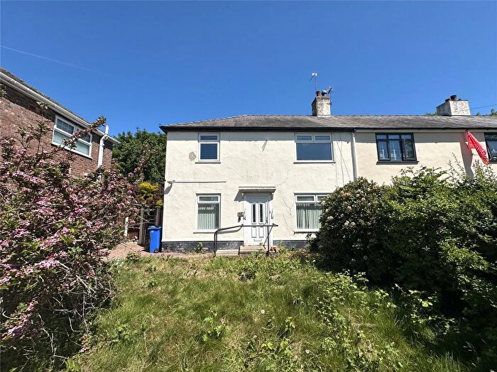 4 Bedroom End Of Terrace House For Sale In Sycamore Avenue, Widnes, Cheshire, WA8