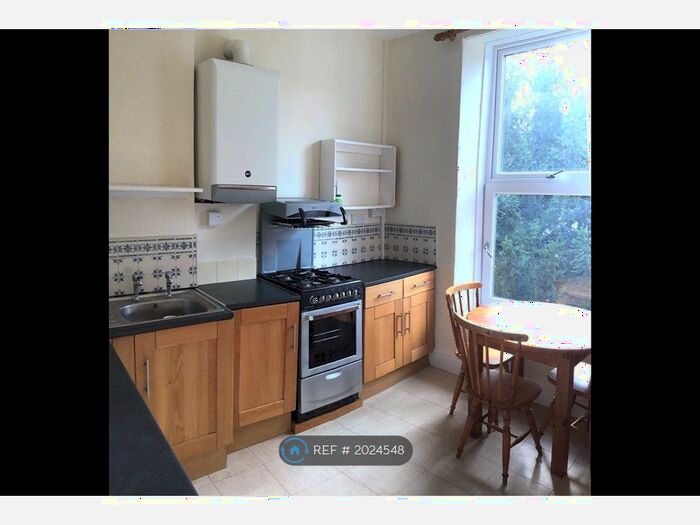 1 Bedroom Flat To Rent In Glen Road, Sheffield, S7