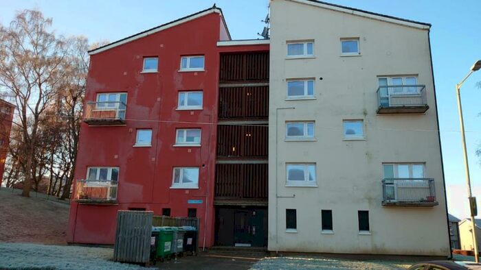 2 Bedroom Flat To Rent In Primrose Place, Tulloch, Perthshire, PH1