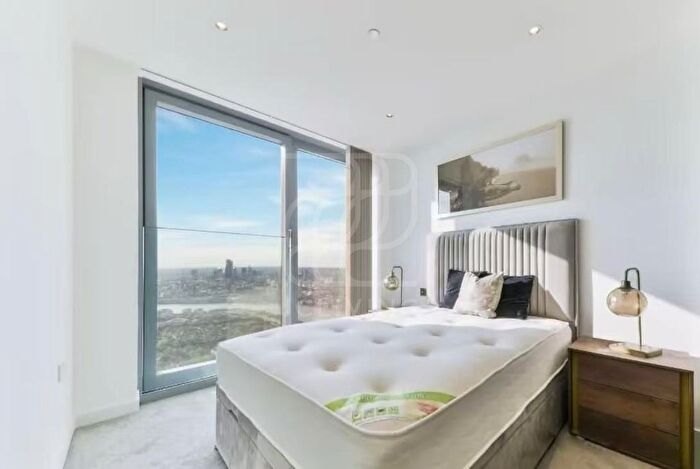 2 Bedroom Flat To Rent In Marsh Wall, London, E14