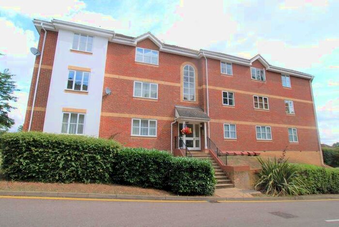 1 Bedroom Apartment To Rent In London Road, Bishops Stortford, CM23