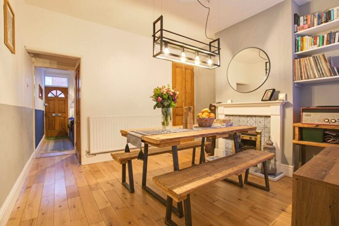 2 Bedroom Terraced House For Sale In Bulwer Road, Leicester, LE2