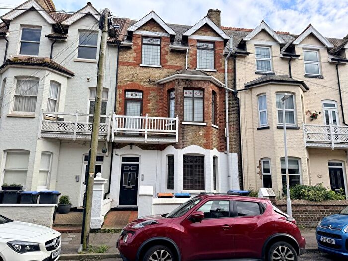 2 Bedroom Flat For Sale In Ethelbert Square, Westgate-On-Sea, CT8