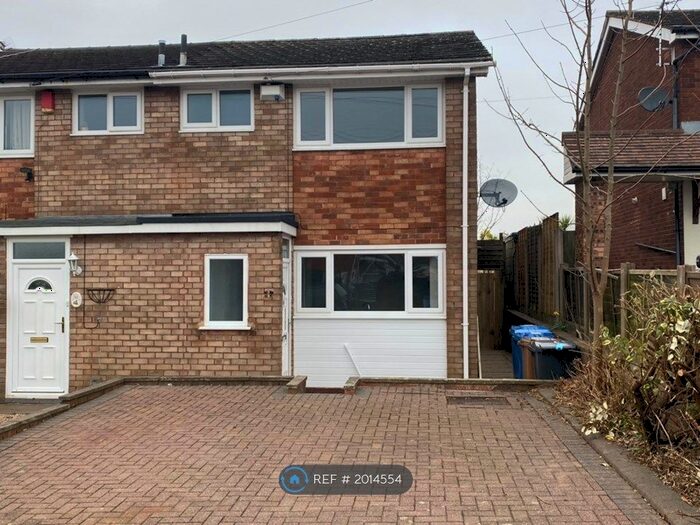 3 Bedroom End Of Terrace House To Rent In Summerfield Road, Burntwood, WS7