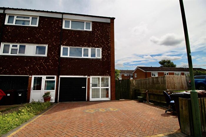 3 Bedroom Terraced House For Sale In Waveney Croft, Smiths Wood, Birmingham, B36