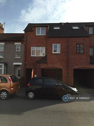 1 Bedroom Terraced House To Rent In Winstanley Road, Wellingborough, NN8