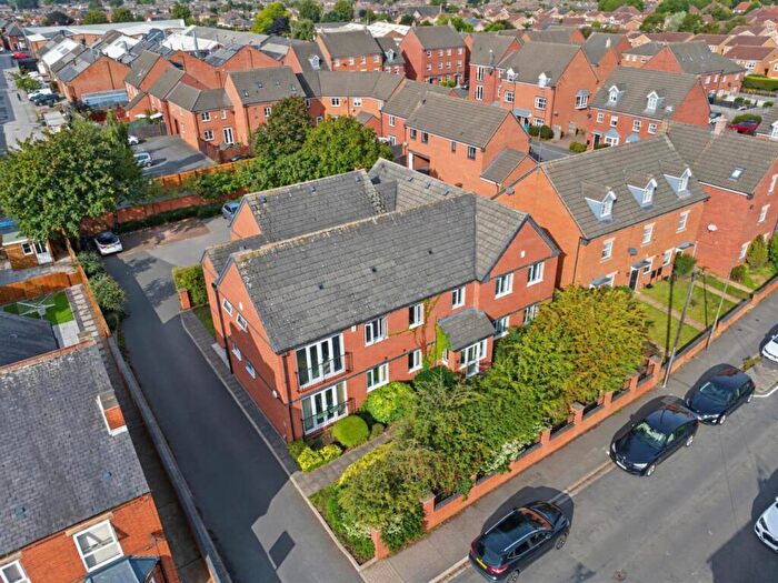 2 Bedroom Apartment For Sale In Hawthorne Avenue, Long Eaton, NG10