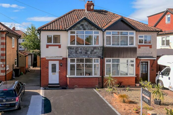 3 Bedroom Semi-Detached House To Rent In Halstead Road, Harrogate, HG2