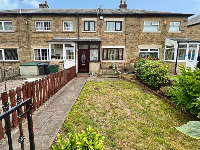 2 Bedroom Terraced House For Sale In Mount Grove, Bradford, BD2
