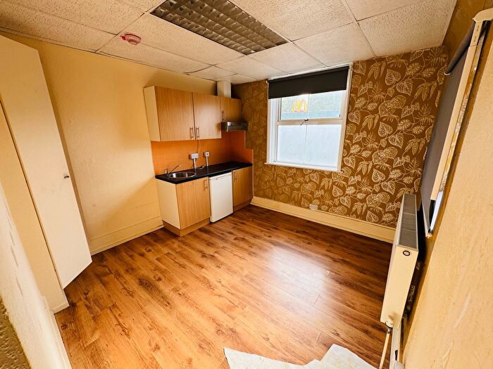 Studio To Rent In London Road, Thornton Heath, CR7