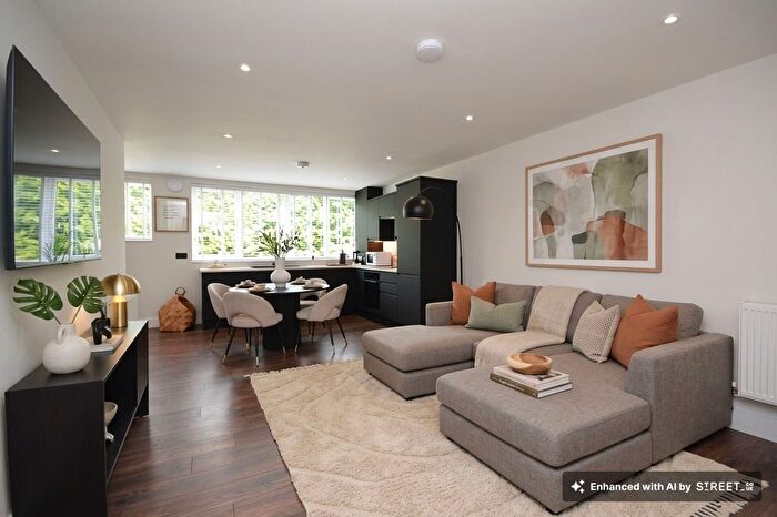 2 Bedroom Flat To Rent In Spindle Close, Hawkinge, CT18