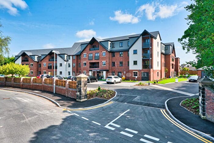1 Bedroom Flat For Sale In Burlington Gardens, Leyland, PR25